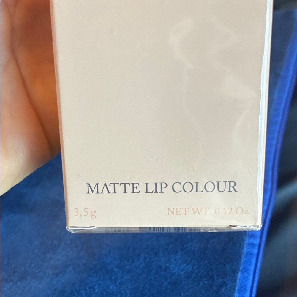 Jimmy Choo Seduction Collection Matte Lip Color Italy Red Attraction NEW - Picture 2 of 4